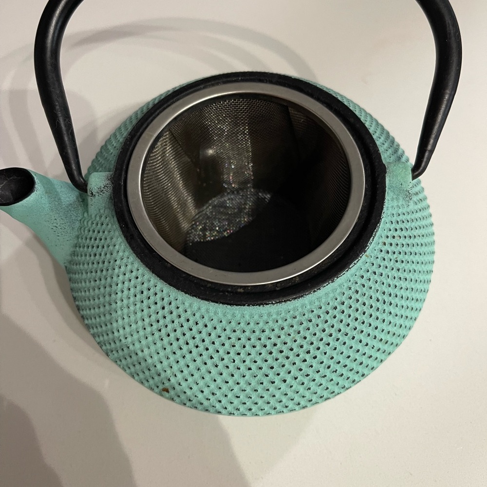 Mini tea kettle - Picture 2 of 2